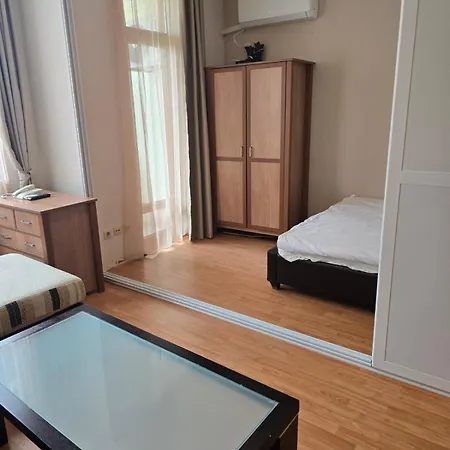 Psb In Gardens Of Eden *